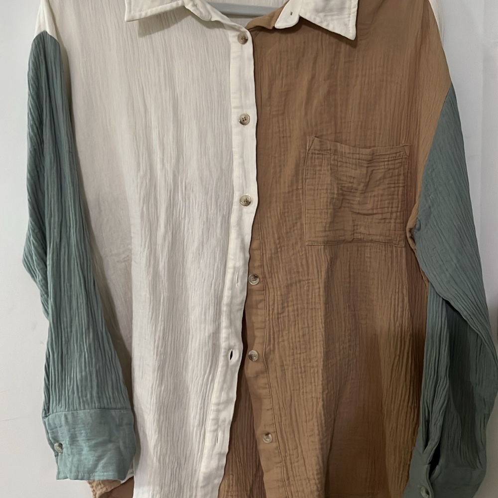 Stylish Colorblock Button Down Shirt